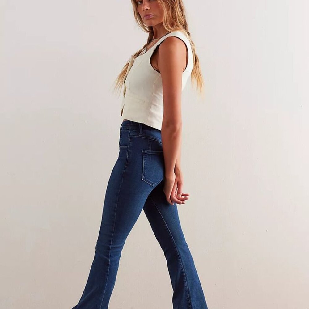 SUPER CUTE!!!    Free People Infinite Stretch Pull-On Flare Jeans